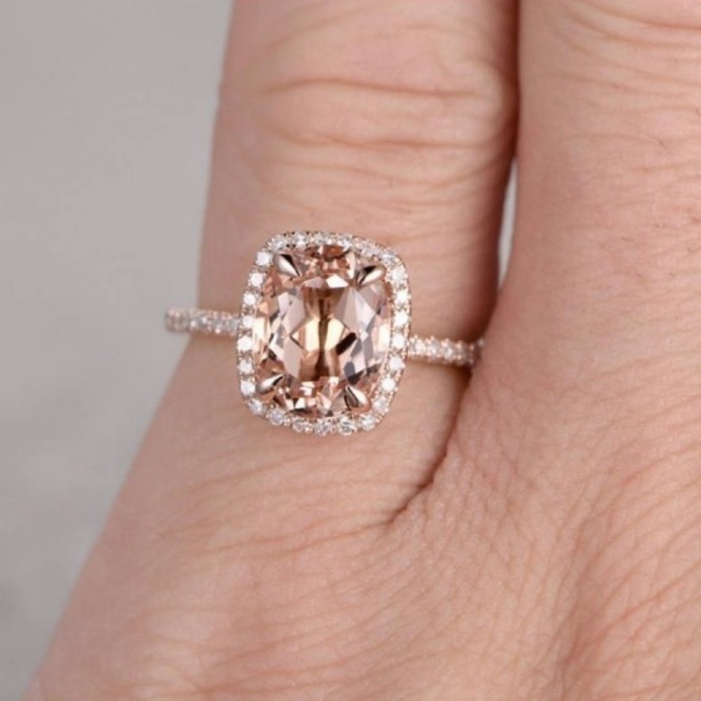Last one! Elegant Rose Gold Ring - Picture 3 of 3